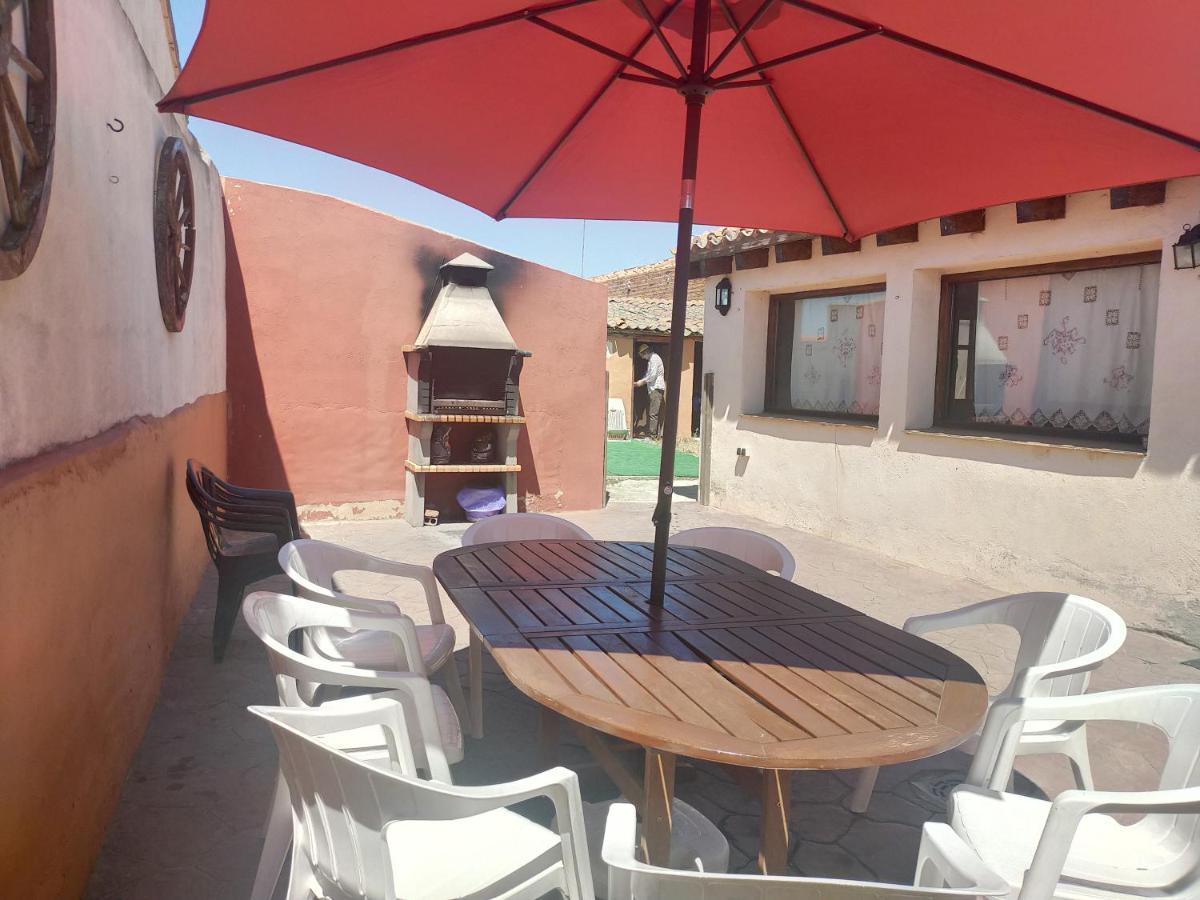 Fuente el Sauz La Casa Del Abuelo Simon旅馆 外观 照片