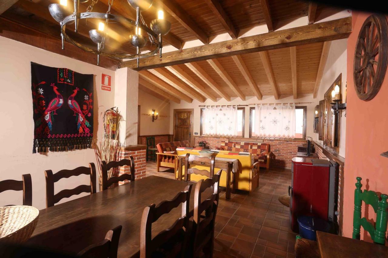 Fuente el Sauz La Casa Del Abuelo Simon旅馆 外观 照片